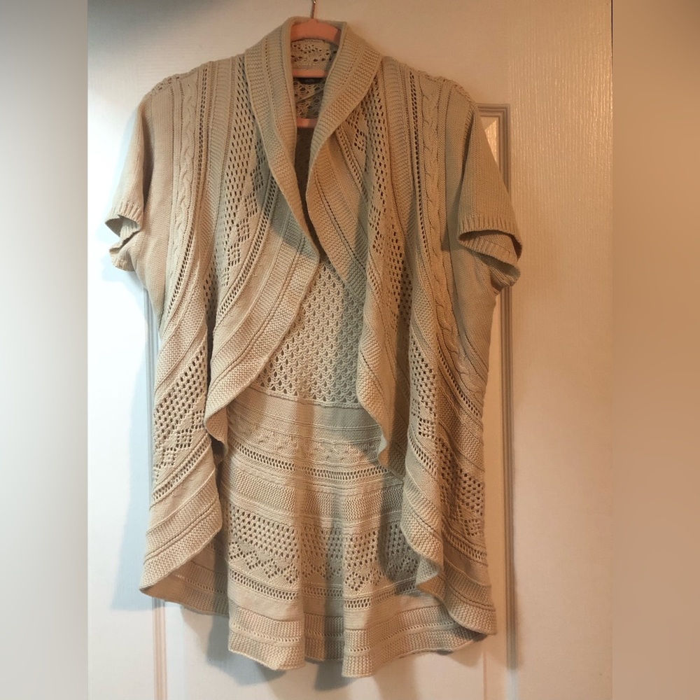 Cream warm weather sweater | Denver Hayes